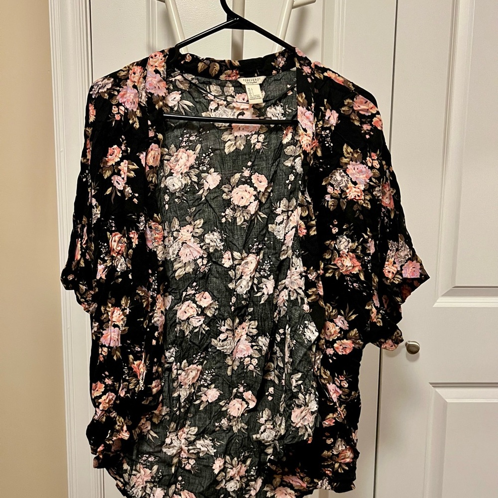 Forever 21 Black Floral Kimono